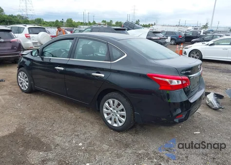 2017 Nissan Sentra S z USA, uszkodzony, nr VIN 3N1AB7AP4HY293408